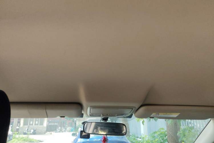 Used Honda CR-V 2016 2.0L Two-Wheel Drive Classic Edition Headliner