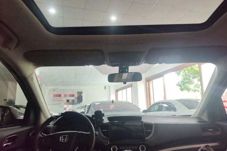 Used Honda CR-V 2016 2.0L two-wheel drive Urban Edition Headliner