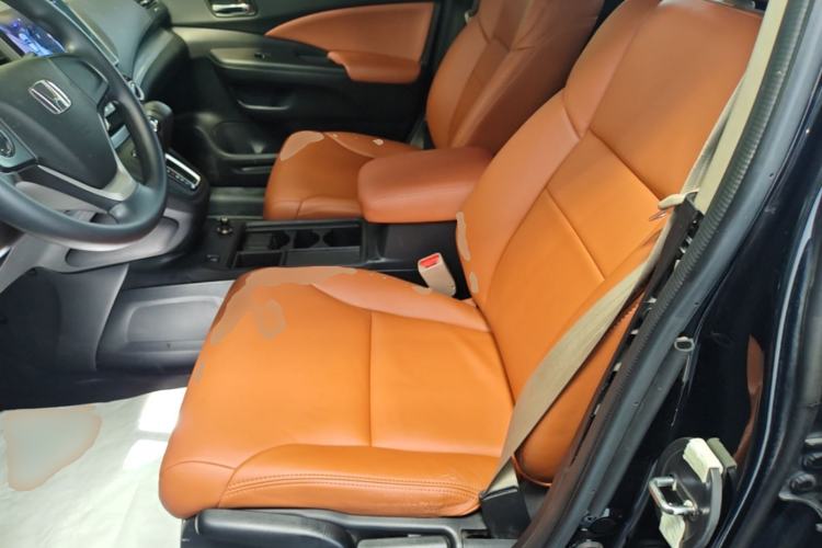Used Honda CR-V 2016 2.0L two-wheel drive Urban Edition Left Front Seat