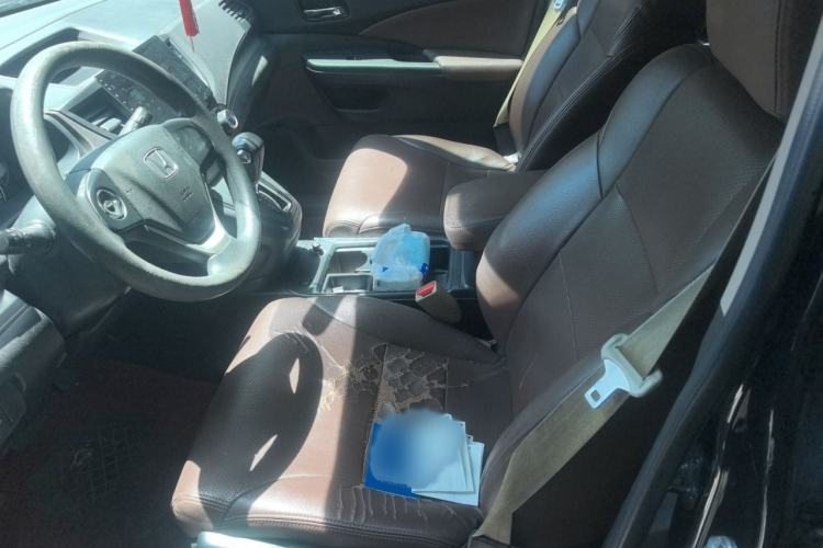 Used Honda CR-V 2016 2.0L two-wheel drive Urban Edition Left Front Seat