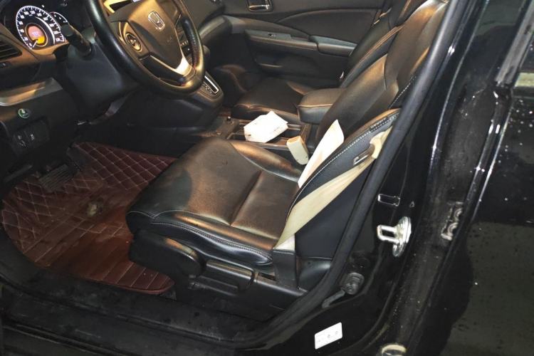 Used Honda CR-V 2016 2.0L two-wheel drive Urban Edition Left Front Seat
