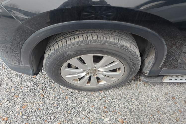 Used Honda CR-V 2016 2.0L Two-Wheel Drive Classic Edition Left Front Wheel Hub
