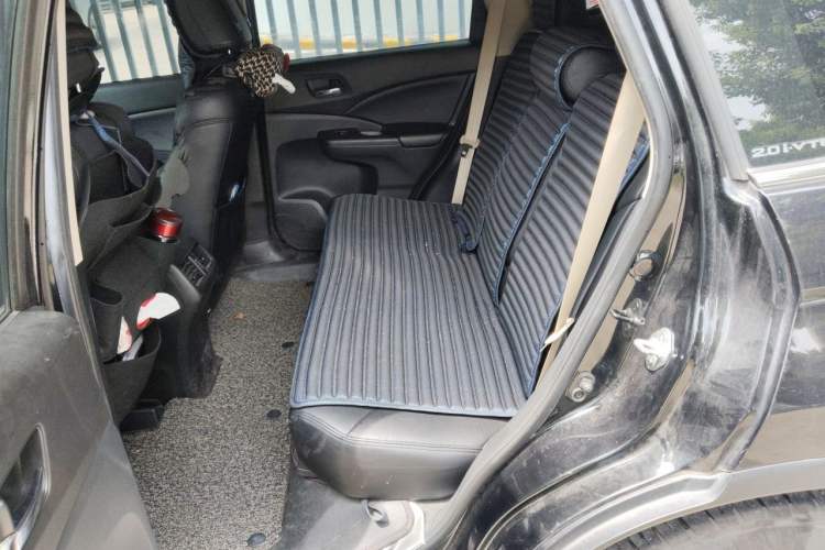 Used Honda CR-V 2016 2.0L Two-Wheel Drive Classic Edition Left Rear Seat