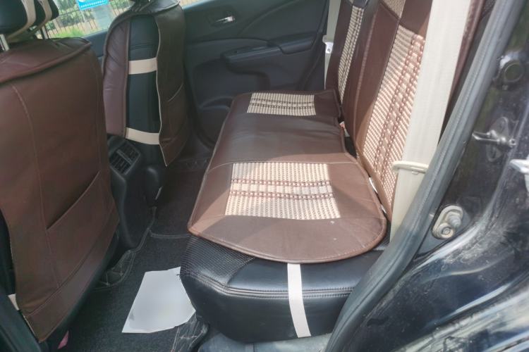 Used Honda CR-V 2016 2.0L Two-Wheel Drive Classic Edition Left Rear Seat