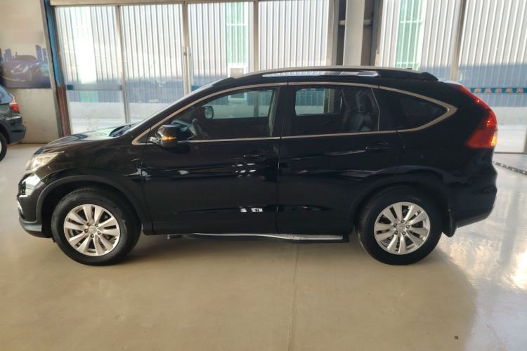 Used Honda CR-V 2016 2.0L two-wheel drive Urban Edition Left Side