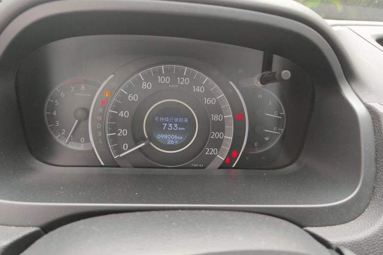 Used Honda CR-V 2016 2.0L Two-Wheel Drive Classic Edition Odometer Close Up