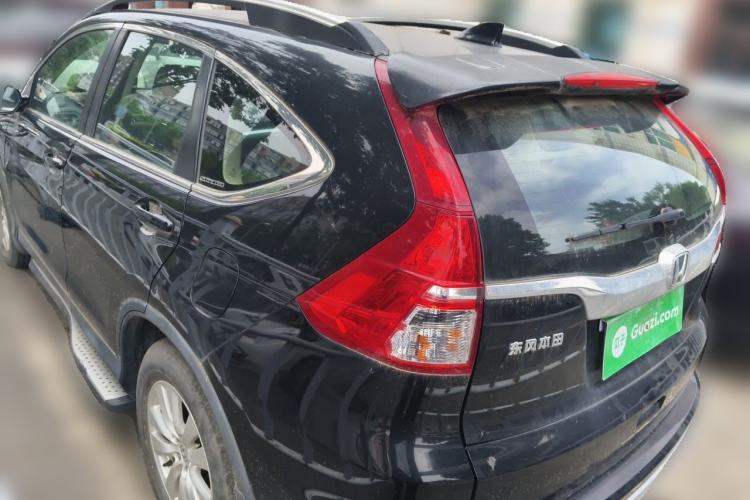 Used Honda CR-V 2016 2.0L Two-Wheel Drive Classic Edition Rear Left 45 Deg