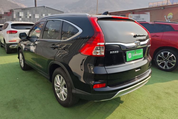 Used Honda CR-V 2016 2.0L two-wheel drive Urban Edition Rear Left 45 Deg