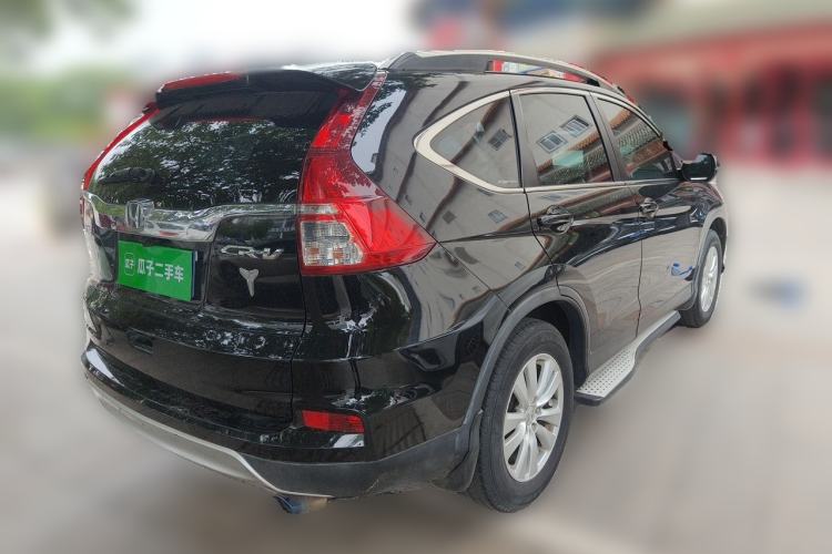 Used Honda CR-V 2016 2.0L two-wheel drive Urban Edition Rear Right 45 Deg