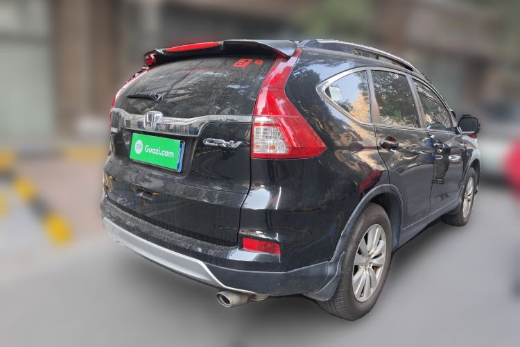 Used Honda CR-V 2016 2.0L two-wheel drive Urban Edition Rear Right 45 Deg