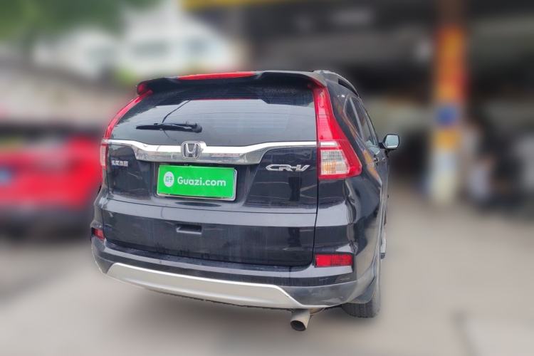 Used Honda CR-V 2016 2.0L Two-Wheel Drive Classic Edition Rear Right 45 Deg
