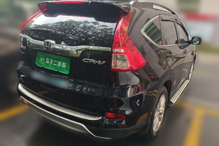 Used Honda CR-V 2016 2.0L two-wheel drive Urban Edition Rear Right 45 Deg