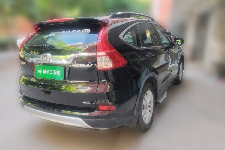 Used Honda CR-V 2016 2.0L two-wheel drive Urban Edition Rear Right 45 Deg
