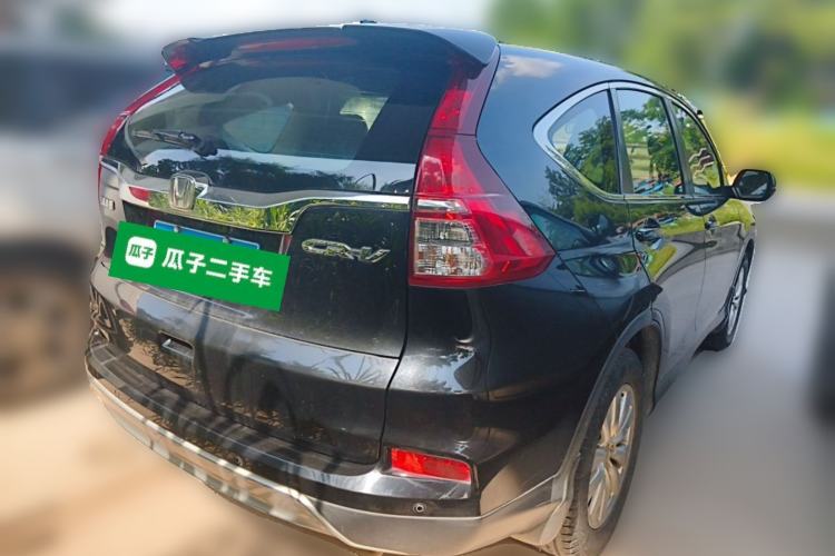 Used Honda CR-V 2016 2.0L two-wheel drive Urban Edition Rear Right 45 Deg