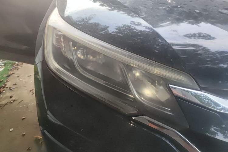Used Honda CR-V 2016 2.0L two-wheel drive Urban Edition Right Front Headlight