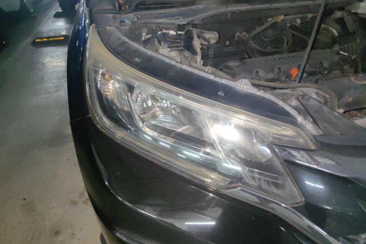 Used Honda CR-V 2016 2.0L two-wheel drive Urban Edition Right Front Headlight