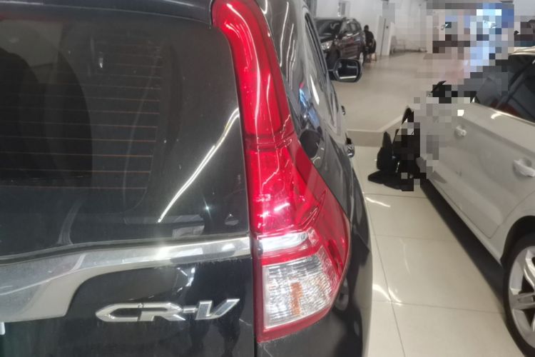 Used Honda CR-V 2016 2.0L Two-Wheel Drive Classic Edition Right Rear Taillight