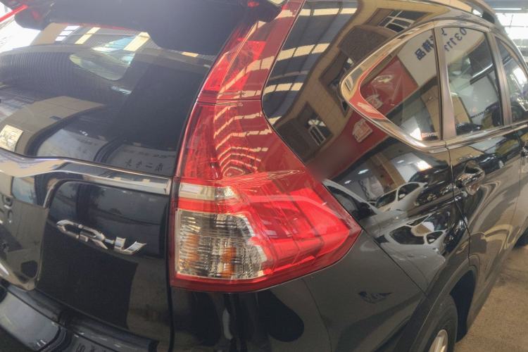 Used Honda CR-V 2016 2.0L two-wheel drive Urban Edition Right Rear Taillight