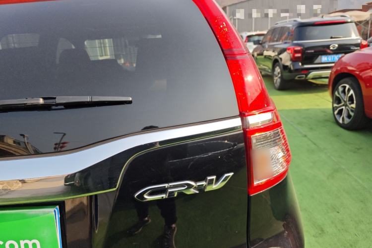 Used Honda CR-V 2016 2.0L two-wheel drive Urban Edition Right Rear Taillight