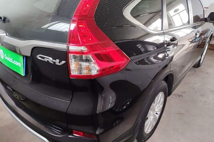Used Honda CR-V 2016 2.0L Two-Wheel Drive Classic Edition Right Rear Taillight