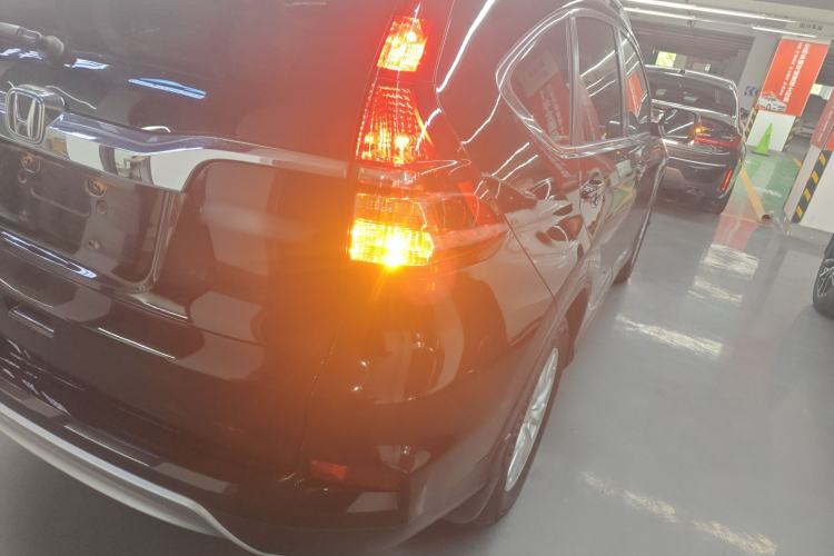 Used Honda CR-V 2016 2.0L Two-Wheel Drive Classic Edition Right Rear Taillight
