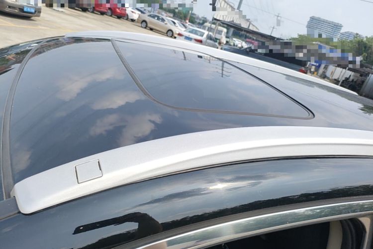 Used Honda CR-V 2016 2.0L two-wheel drive Urban Edition Roof