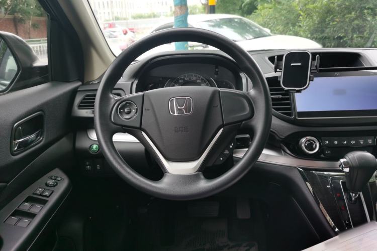 Used Honda CR-V 2016 2.0L two-wheel drive Urban Edition Steering Wheel