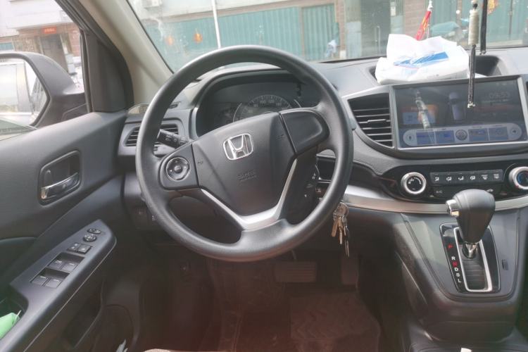 Used Honda CR-V 2016 2.0L Two-Wheel Drive Classic Edition Steering Wheel