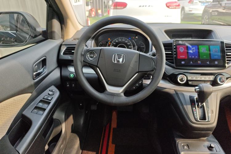 Used Honda CR-V 2016 2.0L two-wheel drive Urban Edition Steering Wheel