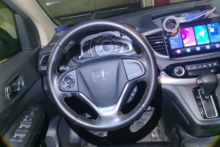 Used Honda CR-V 2016 2.0L two-wheel drive Urban Edition Steering Wheel