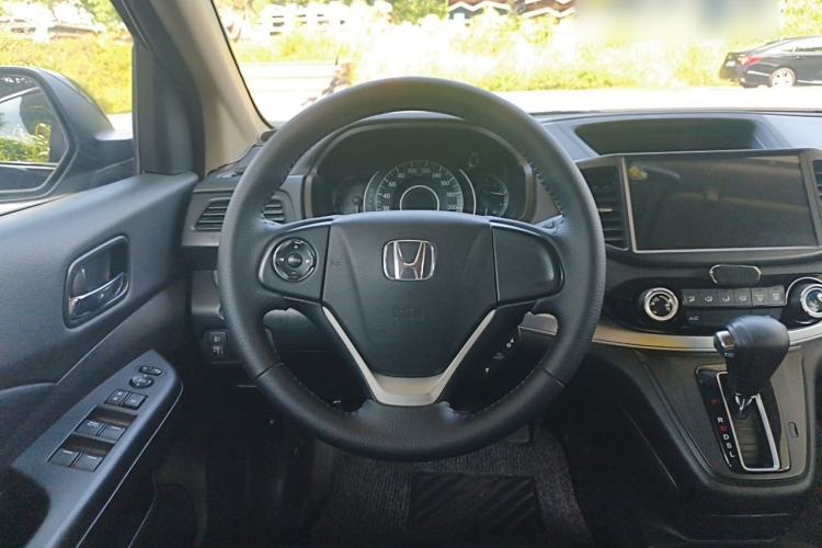 Used Honda CR-V 2016 2.0L two-wheel drive Urban Edition Steering Wheel