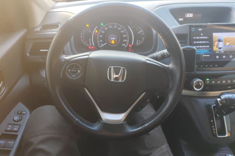 Used Honda CR-V 2016 2.0L two-wheel drive Urban Edition Steering Wheel