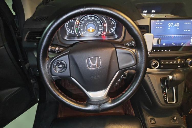 Used Honda CR-V 2016 2.0L two-wheel drive Urban Edition Steering Wheel