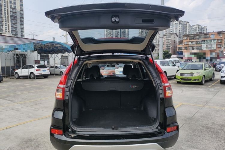 Used Honda CR-V 2016 2.0L two-wheel drive Urban Edition Trunk