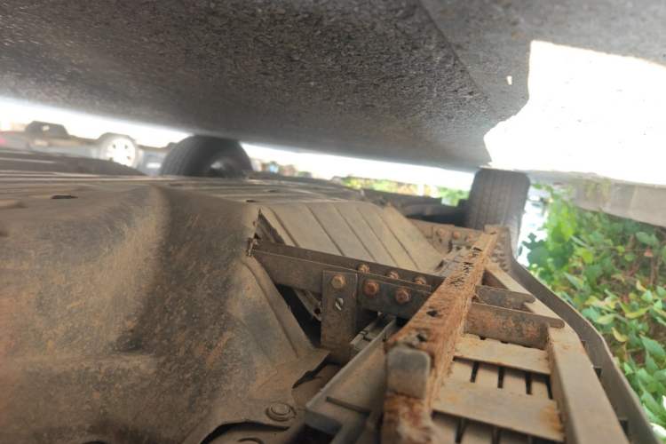 Used Honda CR-V 2016 2.0L two-wheel drive Urban Edition Chassis Rear Left