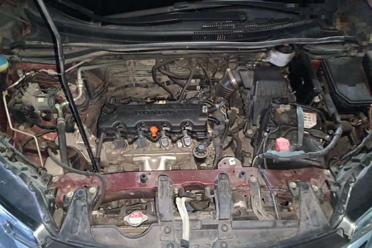 Used Honda CR-V 2016 2.0L two-wheel drive Urban Edition Engine Bay