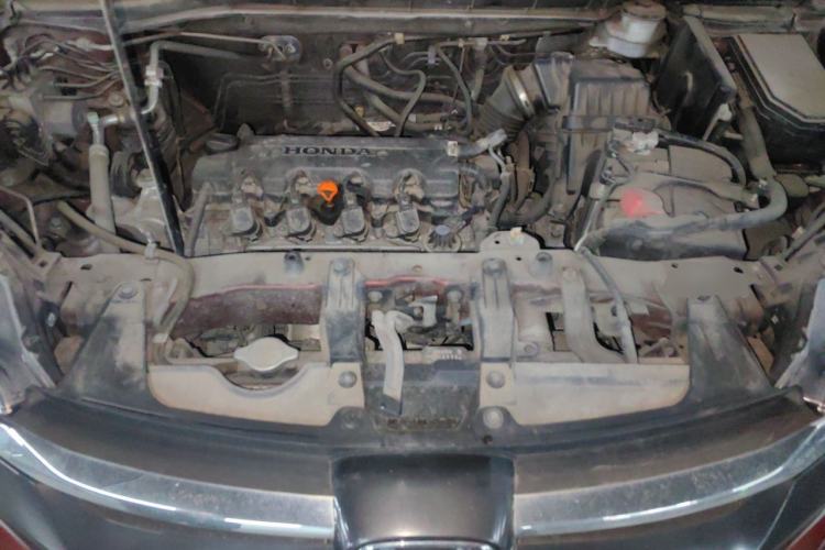 Used Honda CR-V 2016 2.0L two-wheel drive Urban Edition Engine Bay