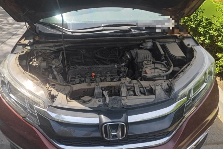 Used Honda CR-V 2016 2.0L two-wheel drive Urban Edition Engine Bay