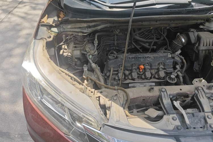 Used Honda CR-V 2016 2.0L two-wheel drive Urban Edition Engine Bay Right