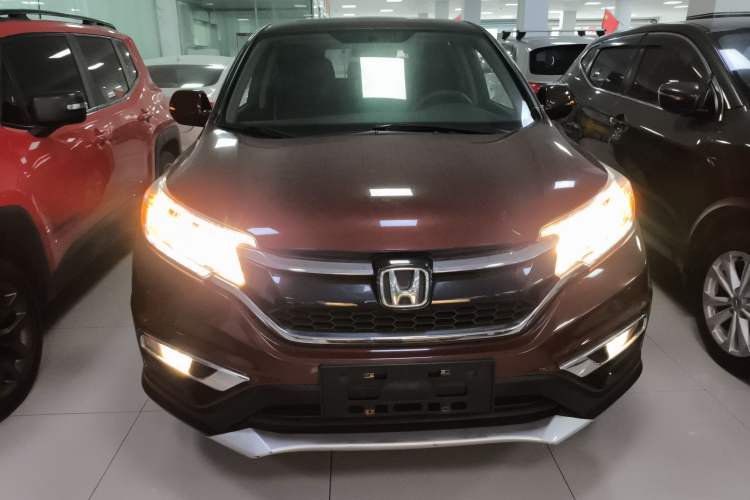 Used Honda CR-V 2016 2.0L two-wheel drive Urban Edition Exterior 1