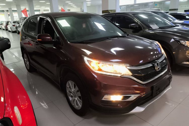 Used Honda CR-V 2016 2.0L two-wheel drive Urban Edition Exterior 2