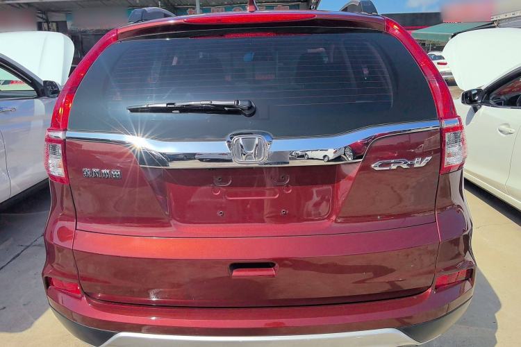 Used Honda CR-V 2016 2.0L two-wheel drive Urban Edition Exterior 4