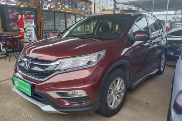 Honda CR-V 2016 2.0L two-wheel drive Urban Edition مستعملة