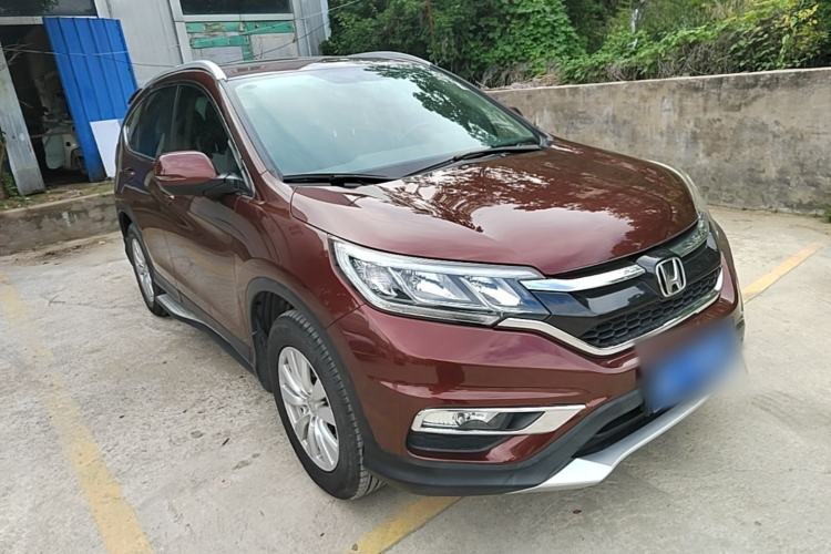 Used Honda CR-V 2016 2.0L two-wheel drive Urban Edition Front Right 45 Deg