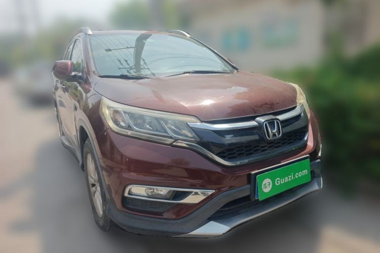 Used Honda CR-V 2016 2.0L two-wheel drive Urban Edition Front Right 45 Deg