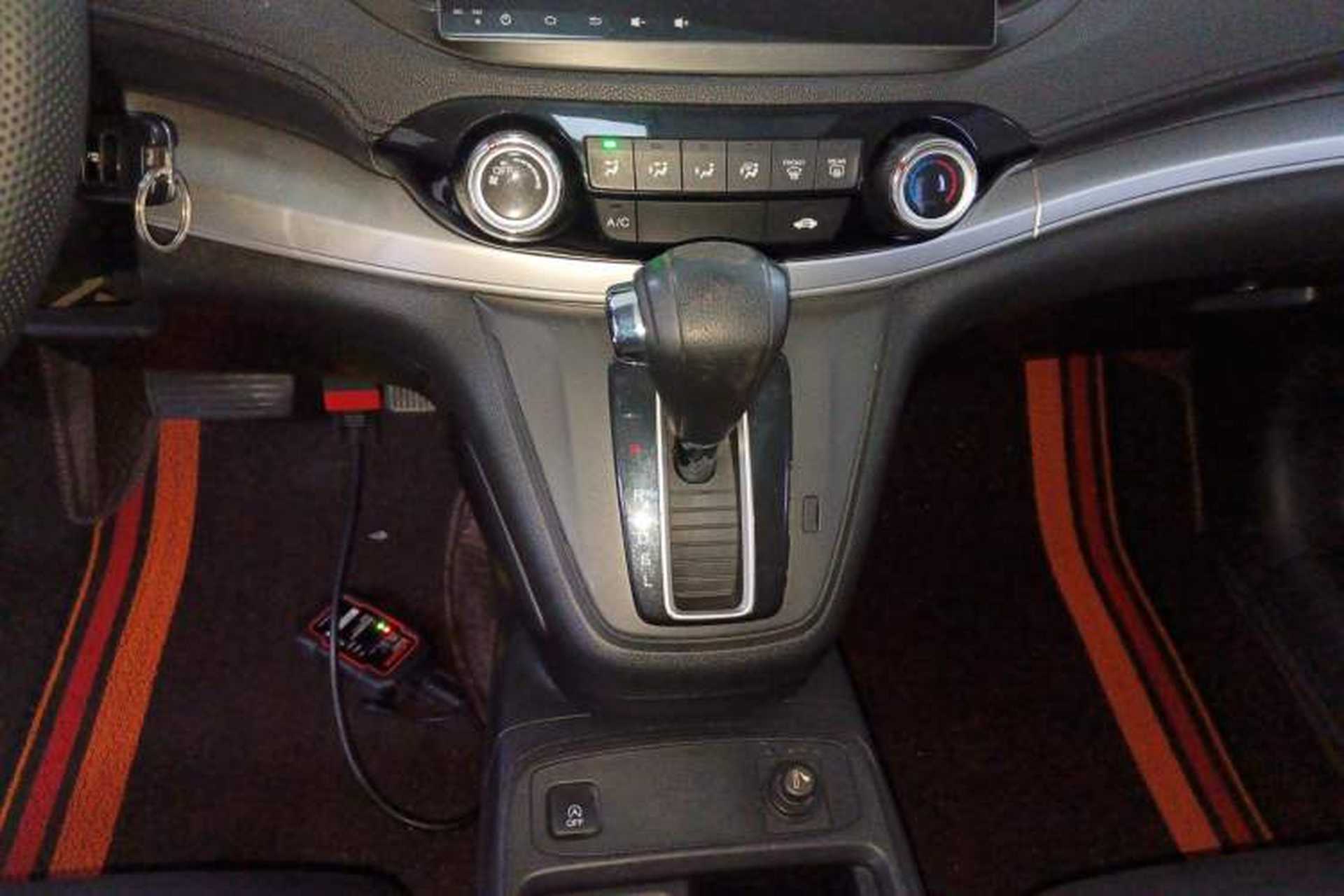 Used Honda CR-V 2016 2.0L two-wheel drive Urban Edition Gear Lever