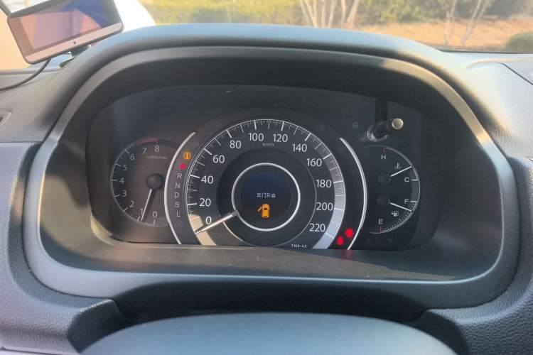 Used Honda CR-V 2016 2.0L two-wheel drive Urban Edition Instrument Cluster