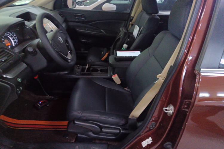 Used Honda CR-V 2016 2.0L two-wheel drive Urban Edition Left Front Seat