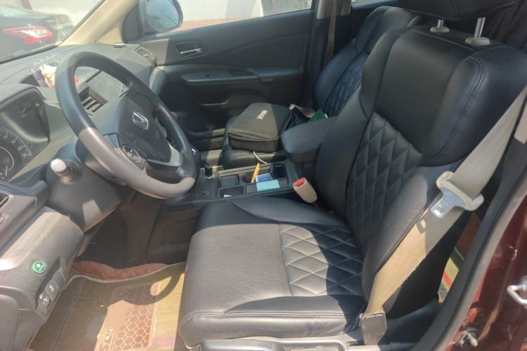 Used Honda CR-V 2016 2.0L two-wheel drive Urban Edition Left Front Seat