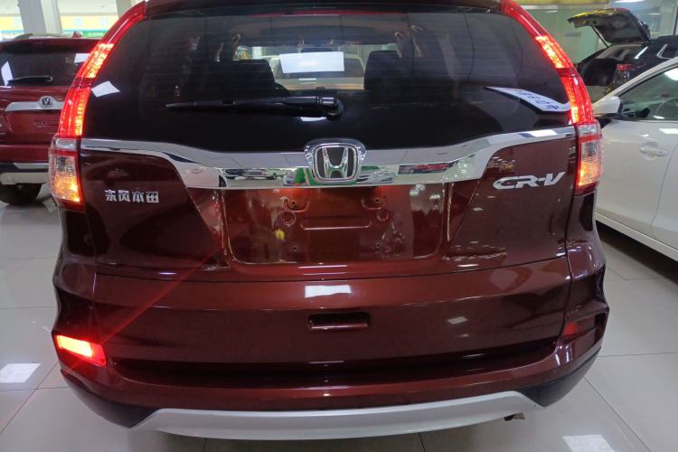 Used Honda CR-V 2016 2.0L two-wheel drive Urban Edition Rear